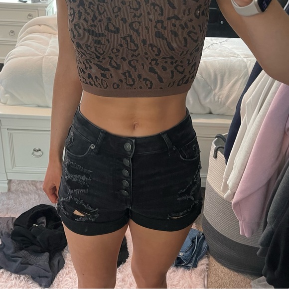 AE ripped black jean shorts - Picture 5 of 8